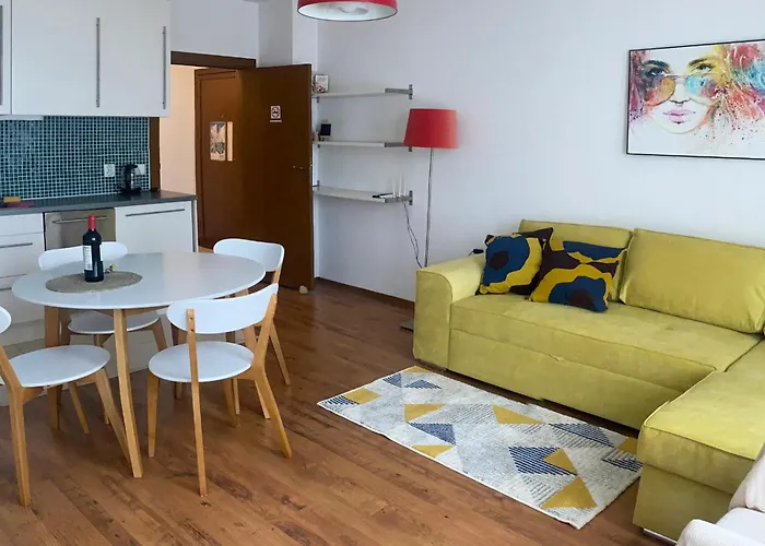 Apartment Neon Gondola Bansko